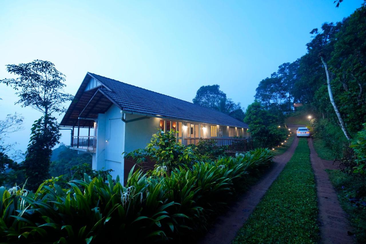 อาฟเตอร์ เดอะ เรน Hotel Meppadi ภายนอก รูปภาพ